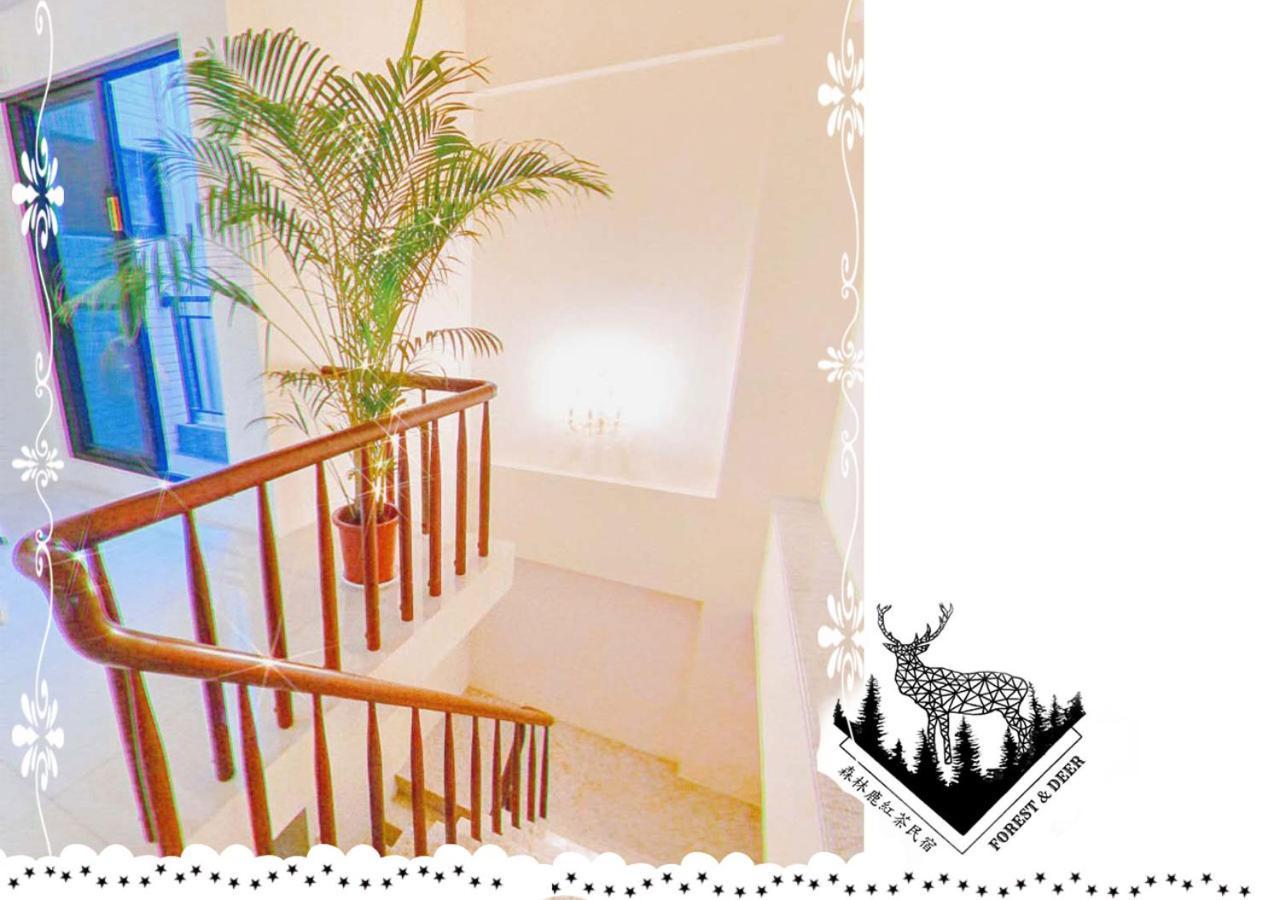 Forest Deer Black Tea Homestay Tainan Exterior foto